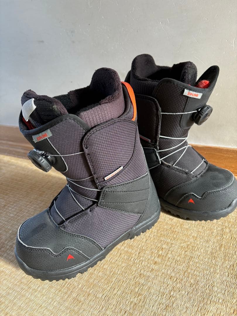 Burton スノーボードとボードブーツセット