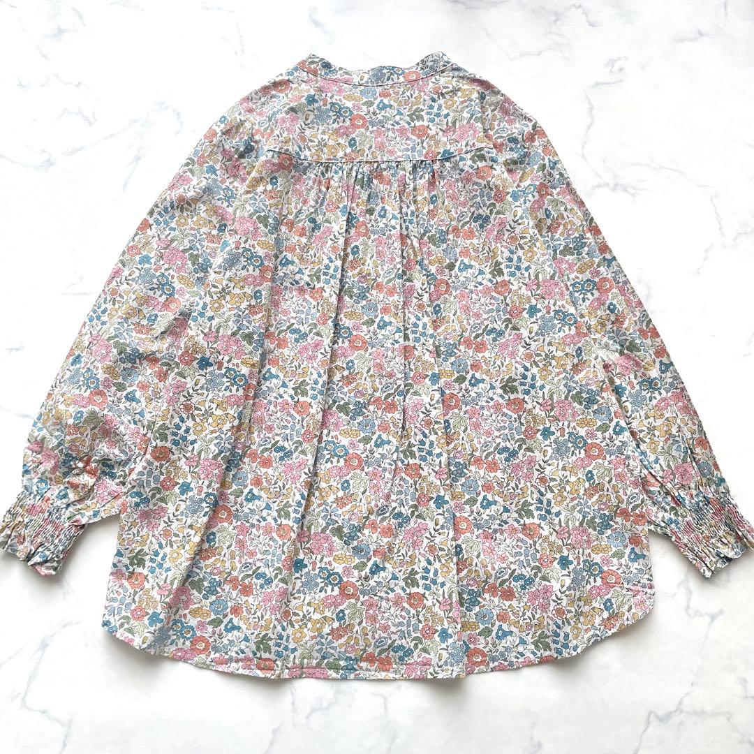 極美品　showerparty リバティ　袖シャーリング バンドカラーシャツ　花