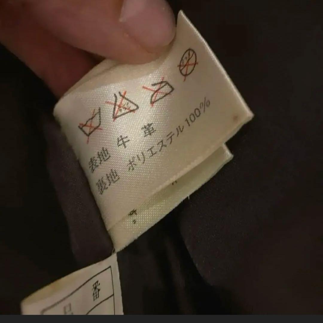 ショート丈　シングルライダース型レザージャケット