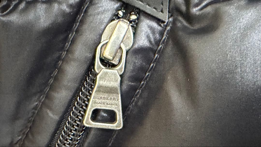 BURBERRY BLACK LABEL ダウンベスト M