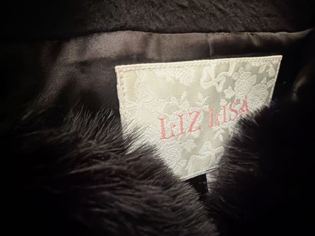 LIZLISA ビジューリボンショートフードコート　ブラック