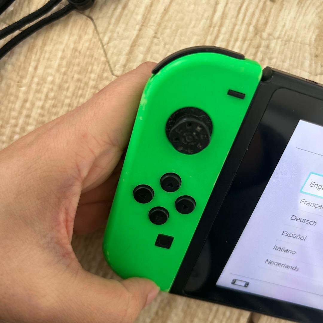Nintendo Switch 本体 赤/緑 Joy-Con 付属品付き