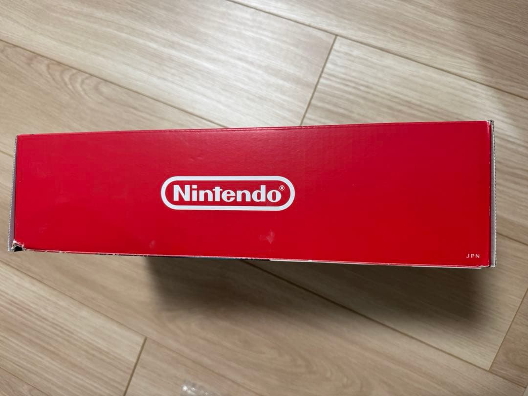 【超美品】Nintendo Switch 本体　箱＆付属品＆ケース付き