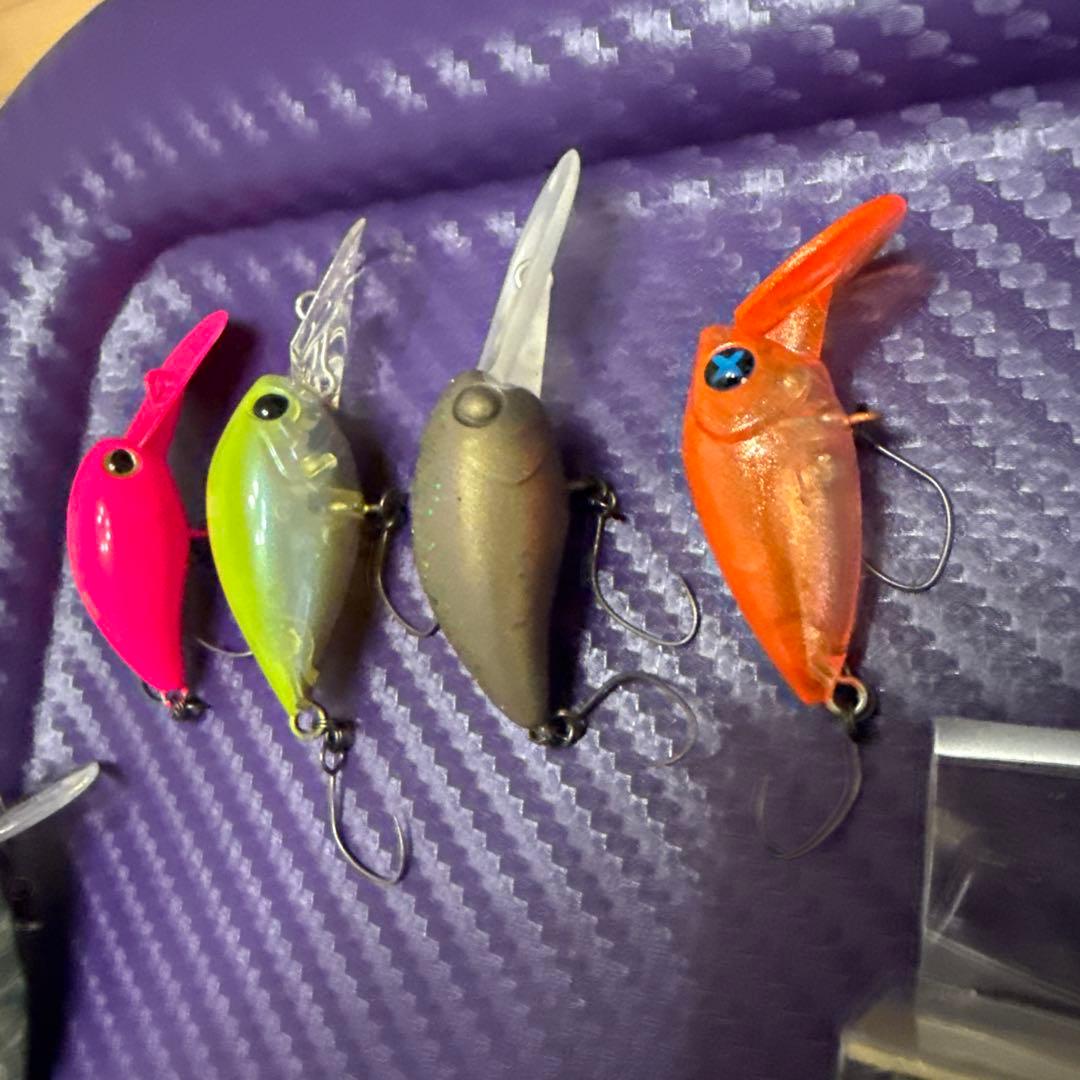 トラウト　クランクベイト　セット売り　gabu マイクロクラピー　他　18個