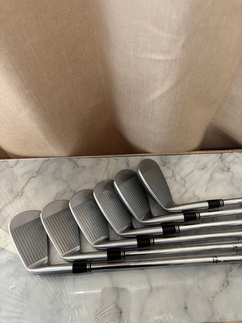 ブリヂストンツアーステージ　X-BLADE 703アイアンセット 5-9 P