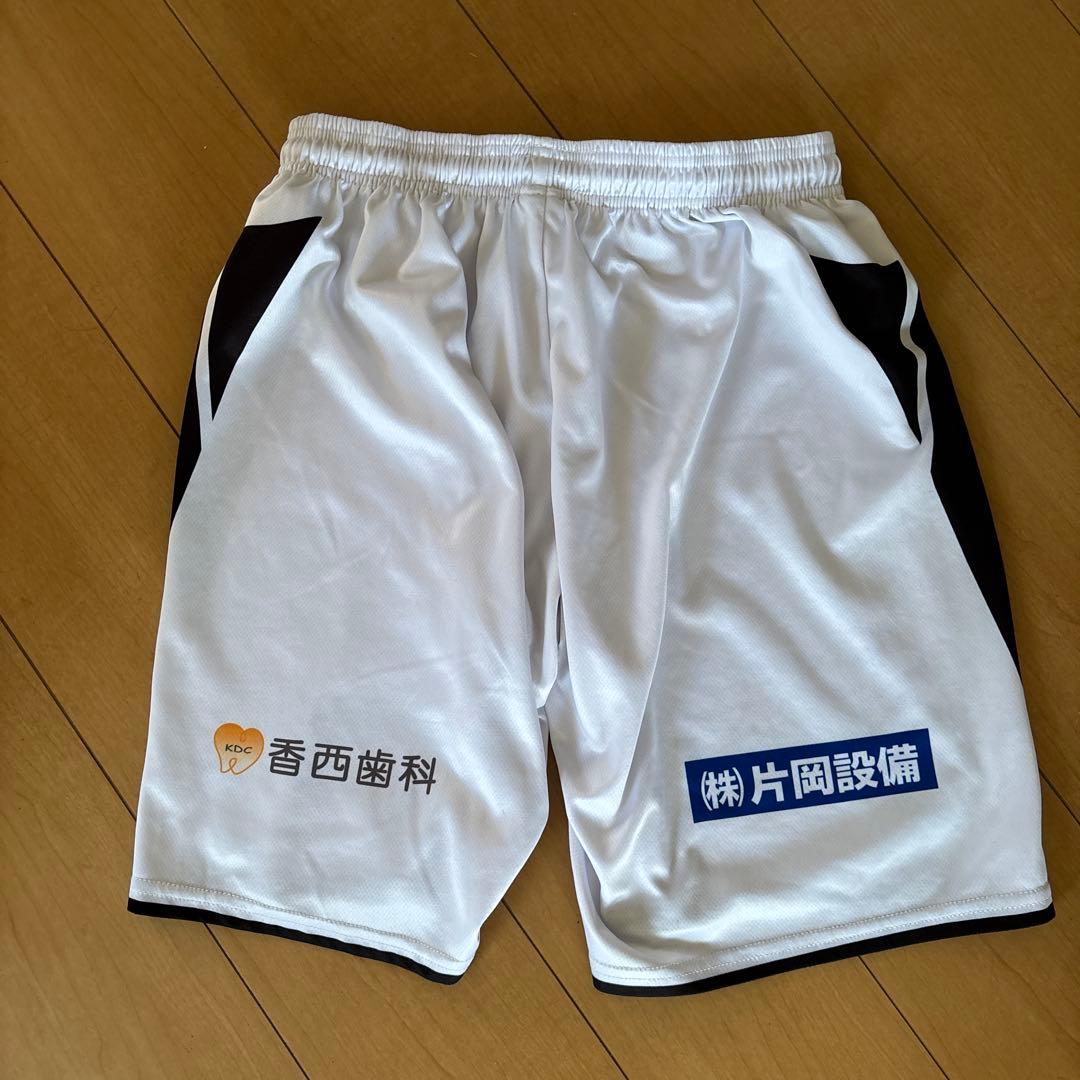 ⚠️最終値下げ⚠️非売品プロバスケチーム ユニホーム White BLeague