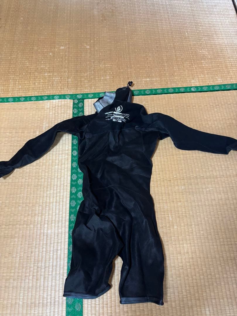 VOLCOMロンスプ　LS 2mm