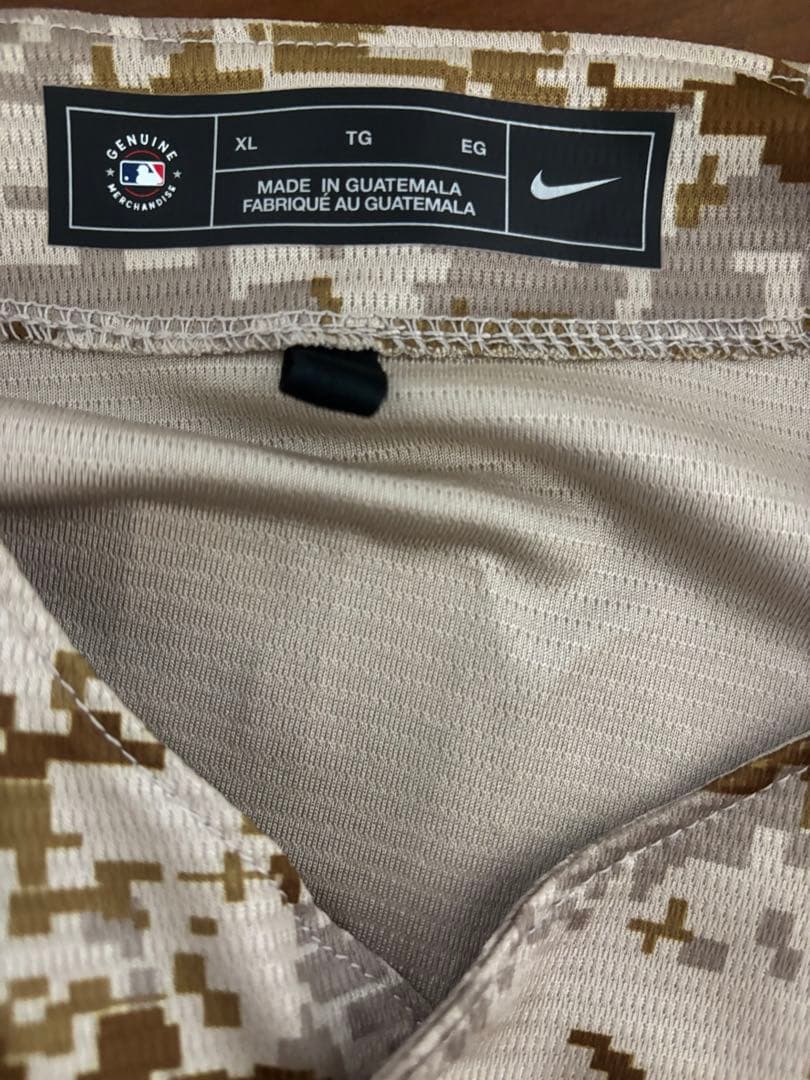 NIKE パドレス　マニーマチャド　ユニフォーム　 サイズXL 【1回のみ使用】