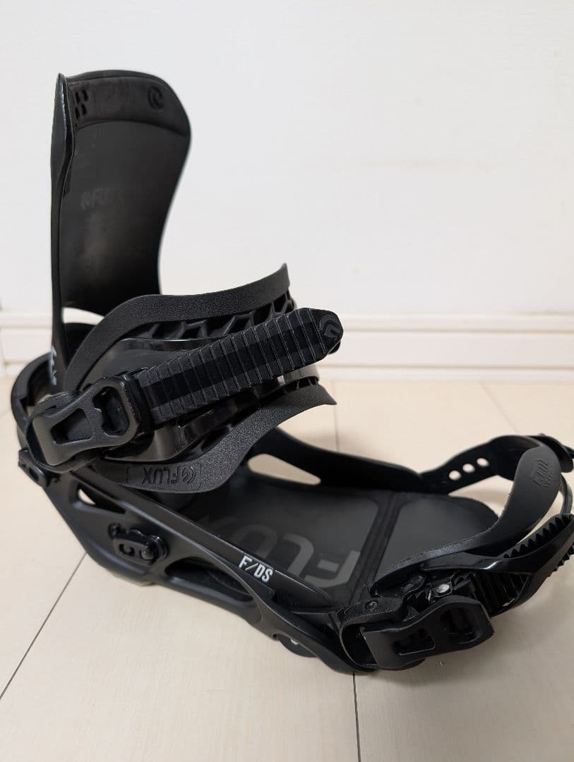 FLUX DS ブラック M ビンディング