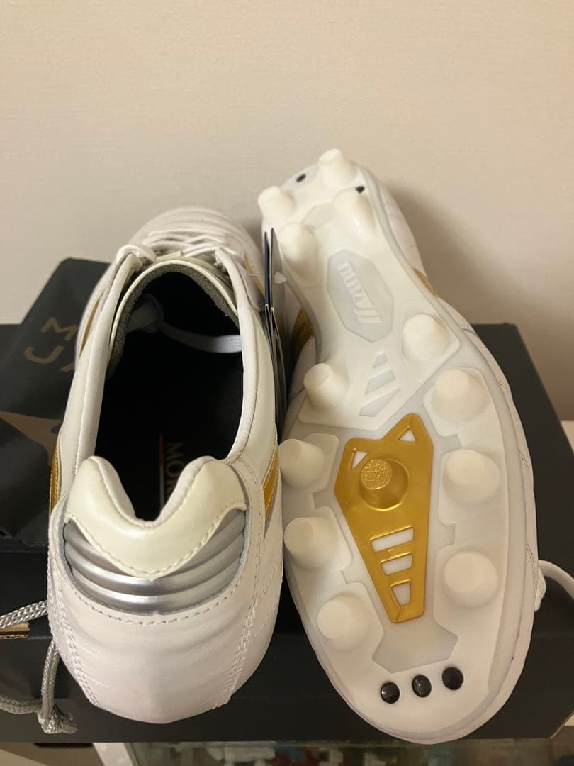 激レア VICTORY GOLD PACK 2020足限定 モレリア II