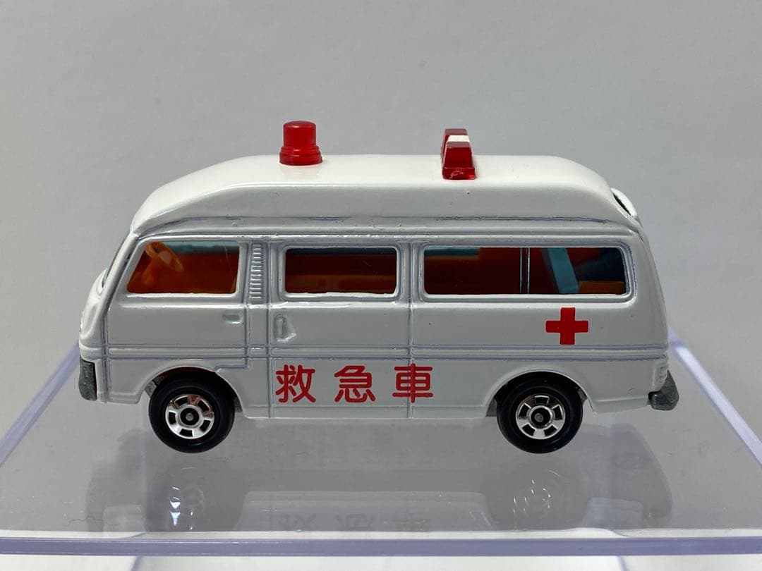 さ*ぽ様 超激レア 交通安全教室 トミカギフトセット※一部車種に難あり