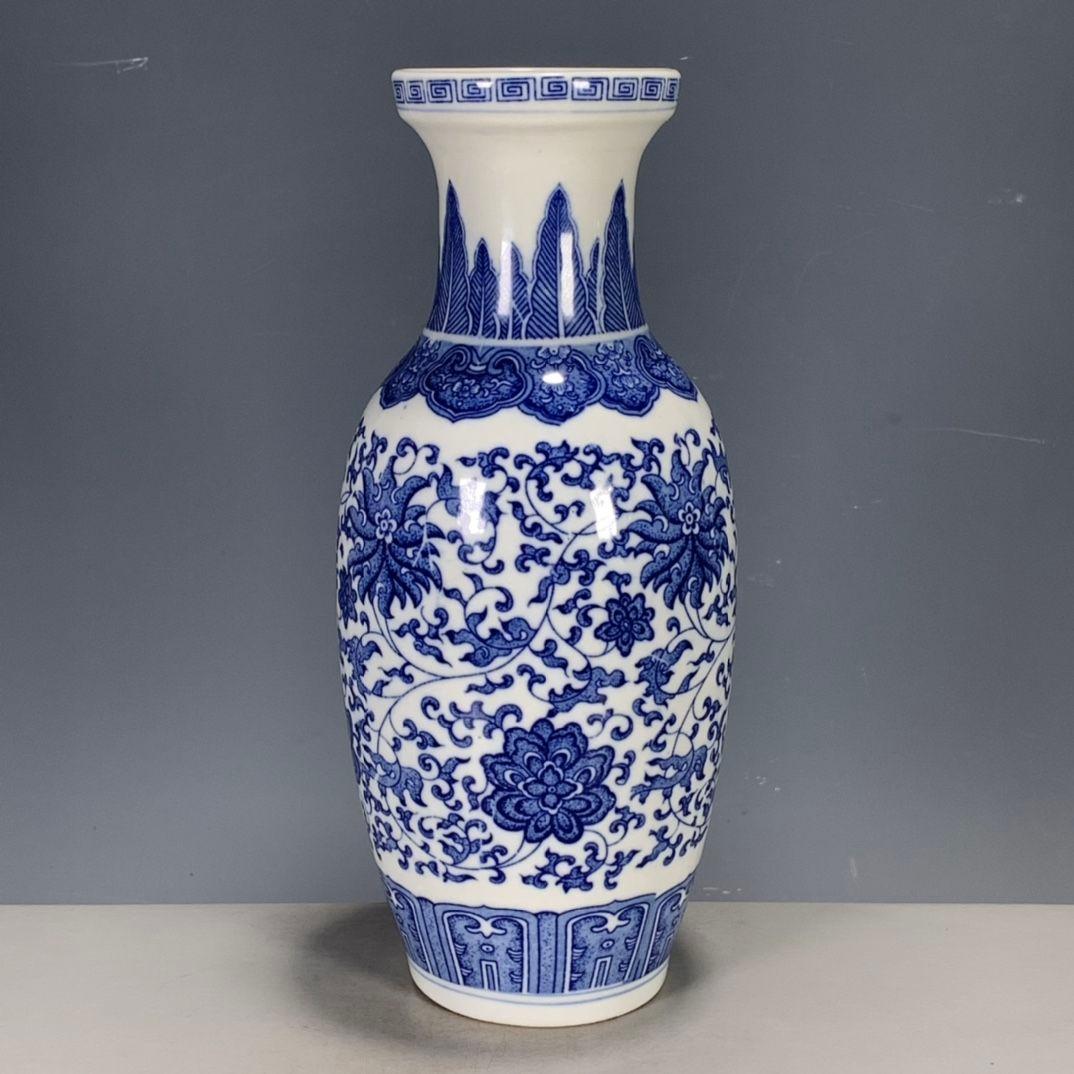 青花瓷 工芸品 陶磁器 装飾品 花瓶 花器 美品 美術品 置物 陶芸