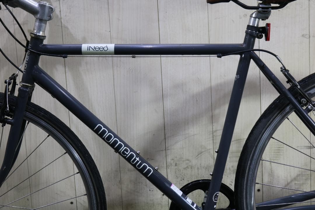 GIANT-MOMENTUM iNEED 700C 7速 520mmクロスバイク