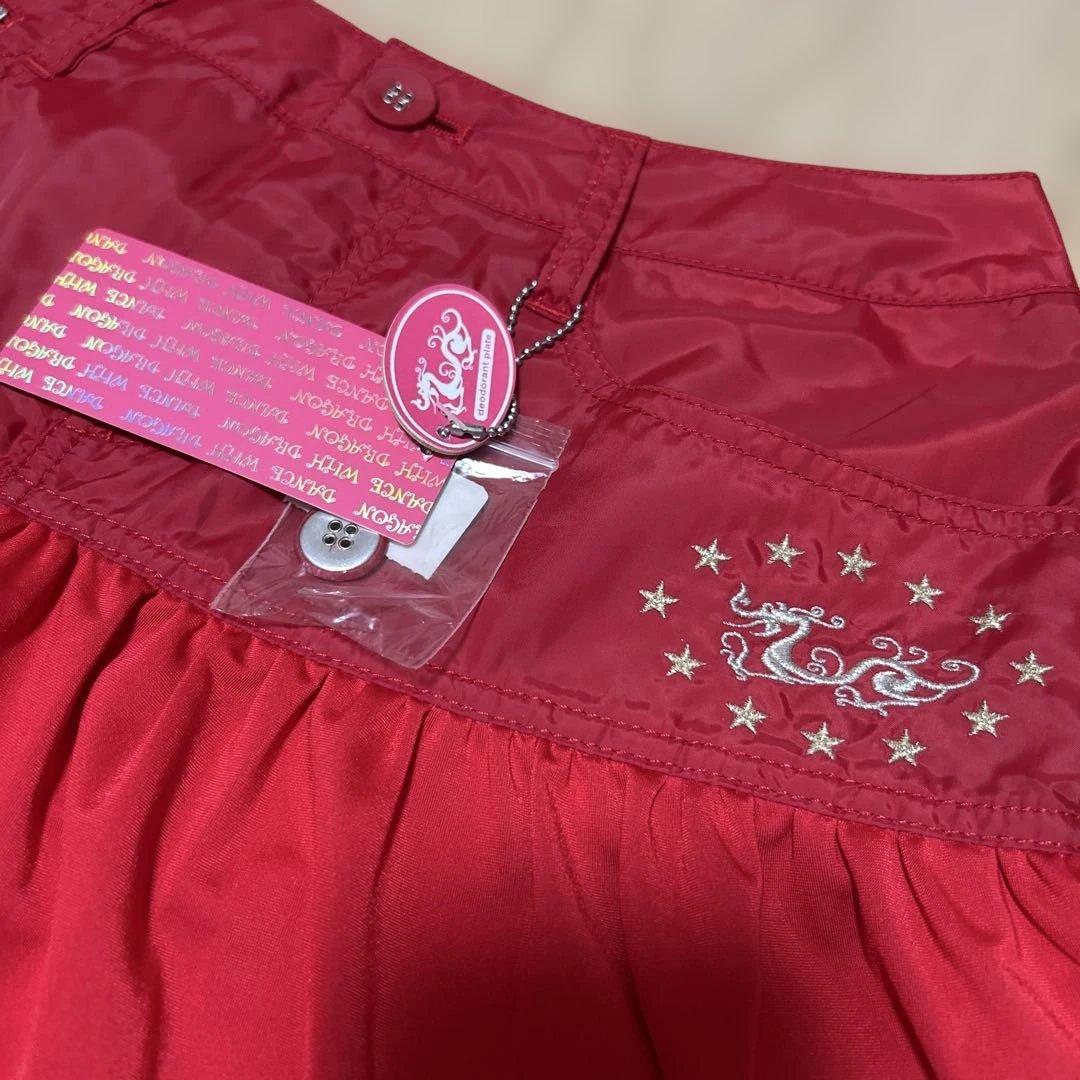 タグ付き新品　ダンスウィズドラゴン　ゴルフ フレアスカート風パンツ 赤
