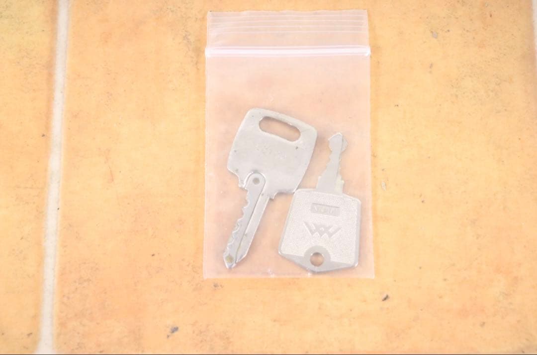 【通電OK】JT-503CB コンビニボックス 小型自動販売機 鍵付き