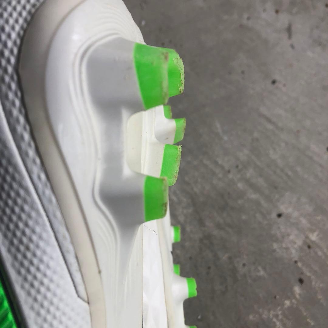 ナイキ　スパイク　ティエンポレジェンド