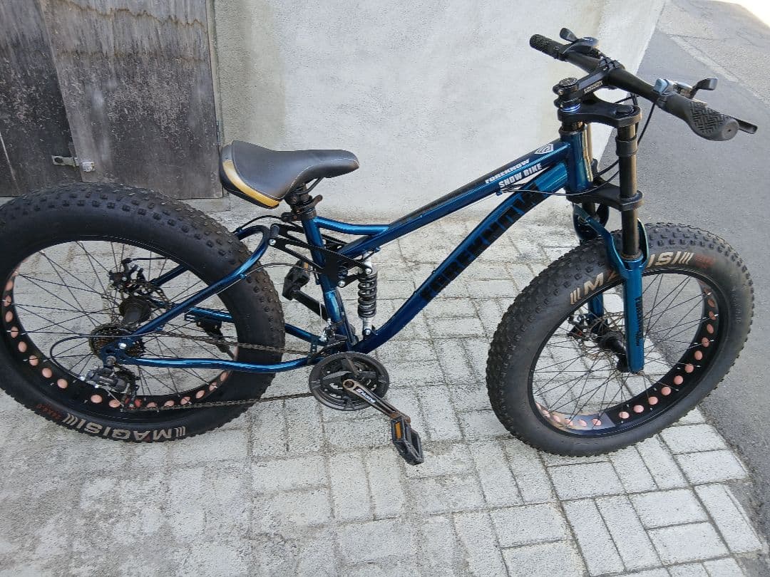 24インチマウンテンバイク