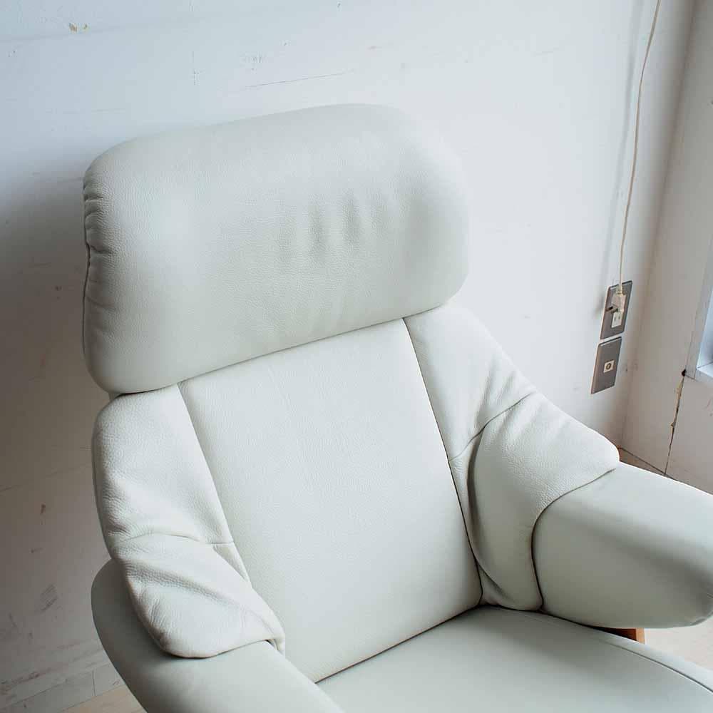 カリモク ザ・ファースト 本革 リクライニングチェア オットマン ZR24312