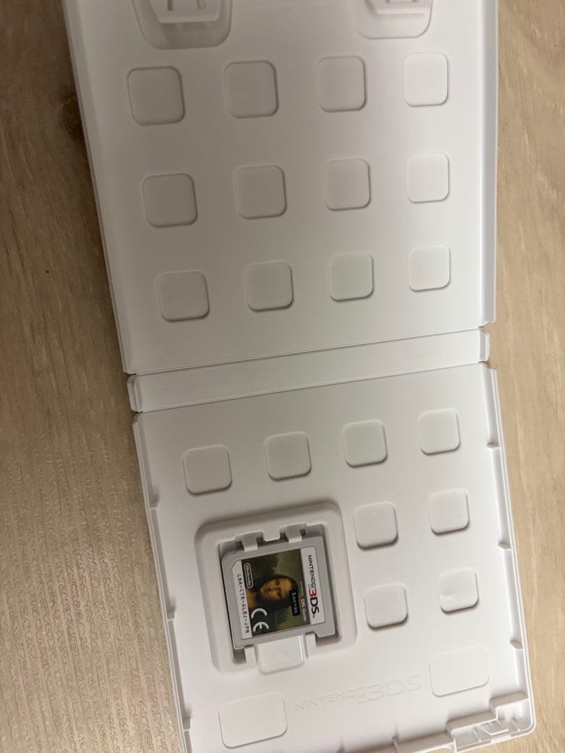 美品 3DS ガイド ルーヴル美術館　ルーブル美術館 日本版