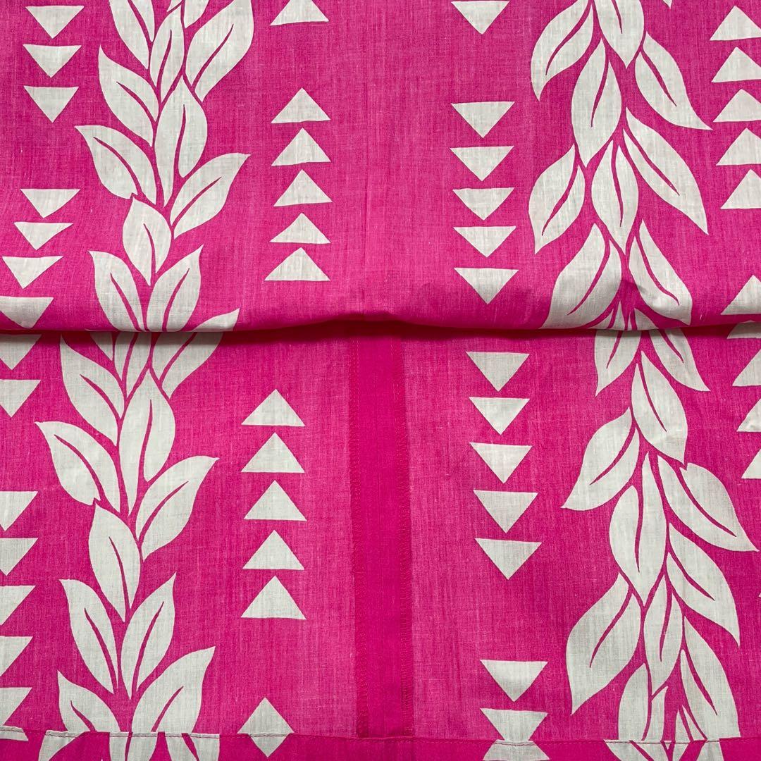 【タグ付】マハロ　フラダンス　ドレス　ボタニカル柄　ピンク系　ハワイアン　M