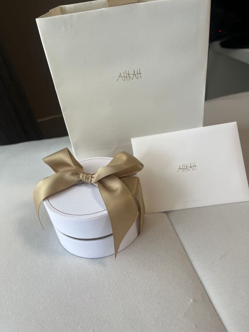 MAHKAH パピヨンブリリアンパヴェリング