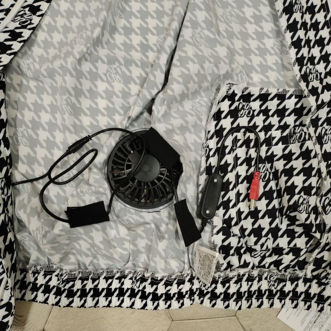 空調服ゴルフウェア　ロゴプリント フード付きベスト Mサイズ