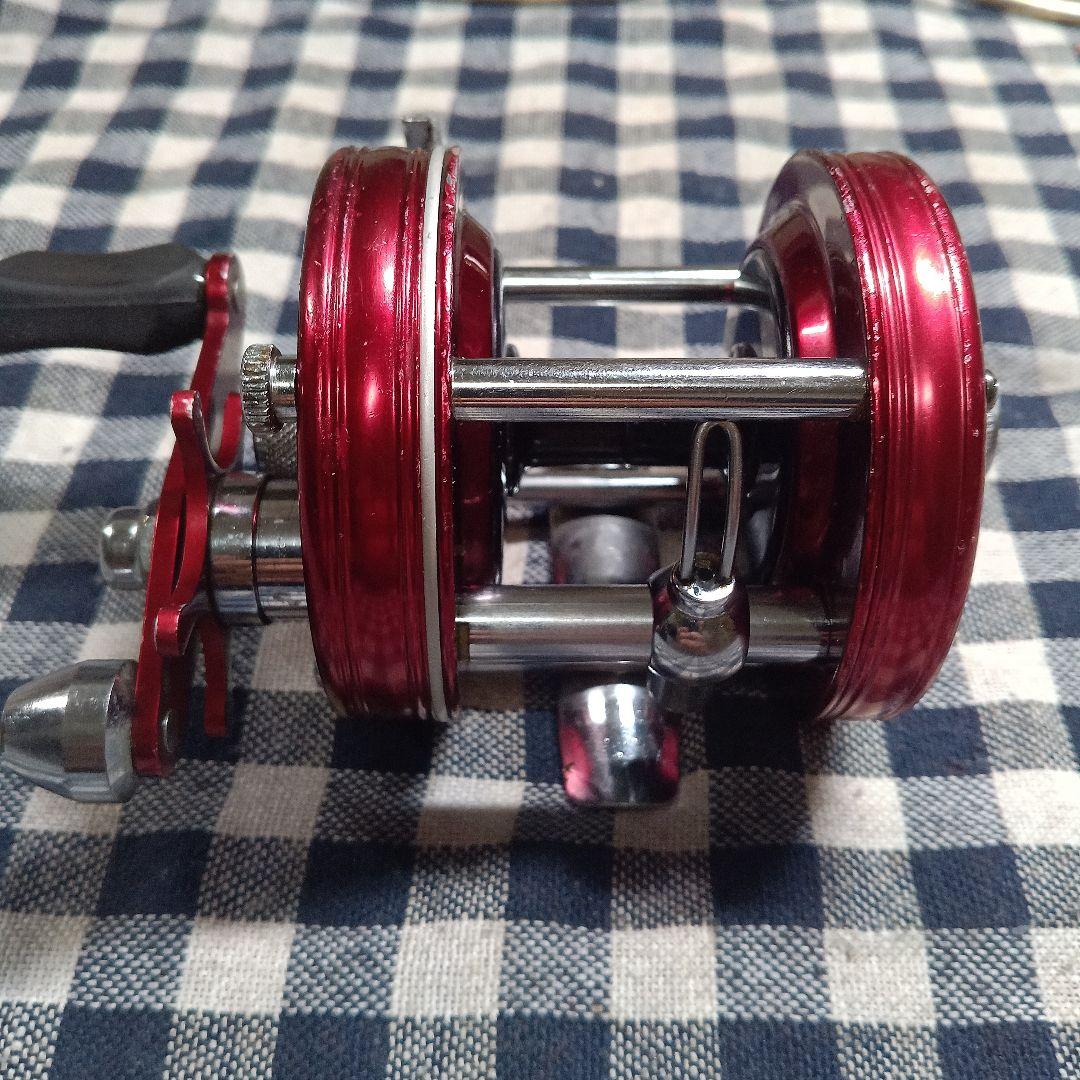 ABU アンバサダーNo5000　ジャンク扱い