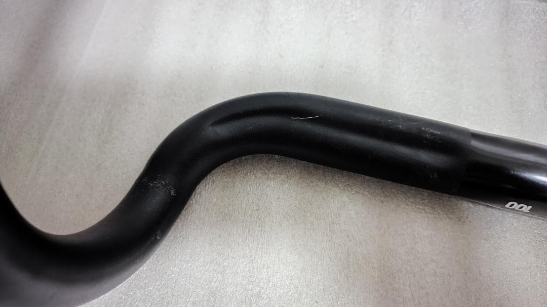 デダ　グラベル ハンドルバー GRAVEL100