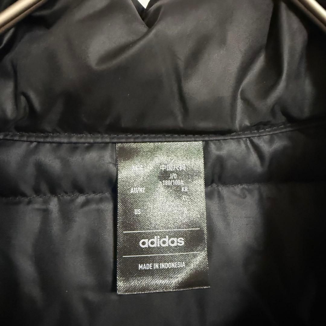 新品 XLサイズ アディダス エッセンシャルズ ダウンベスト 黒 ブラック