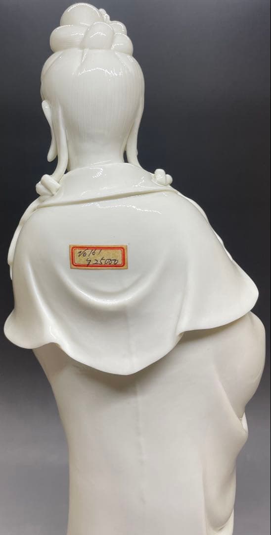 観音様　白磁　仏教美術 　bg313