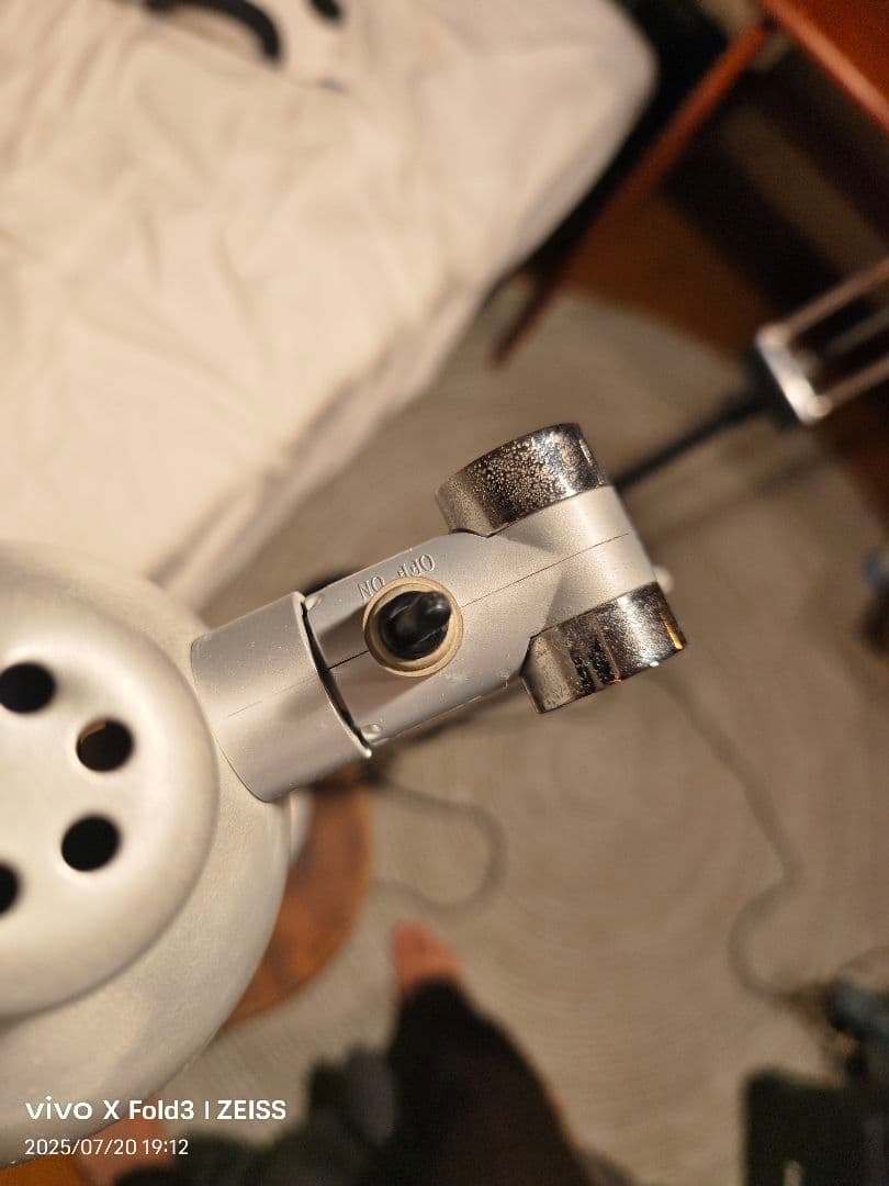 ikea antifoni デスクランプ