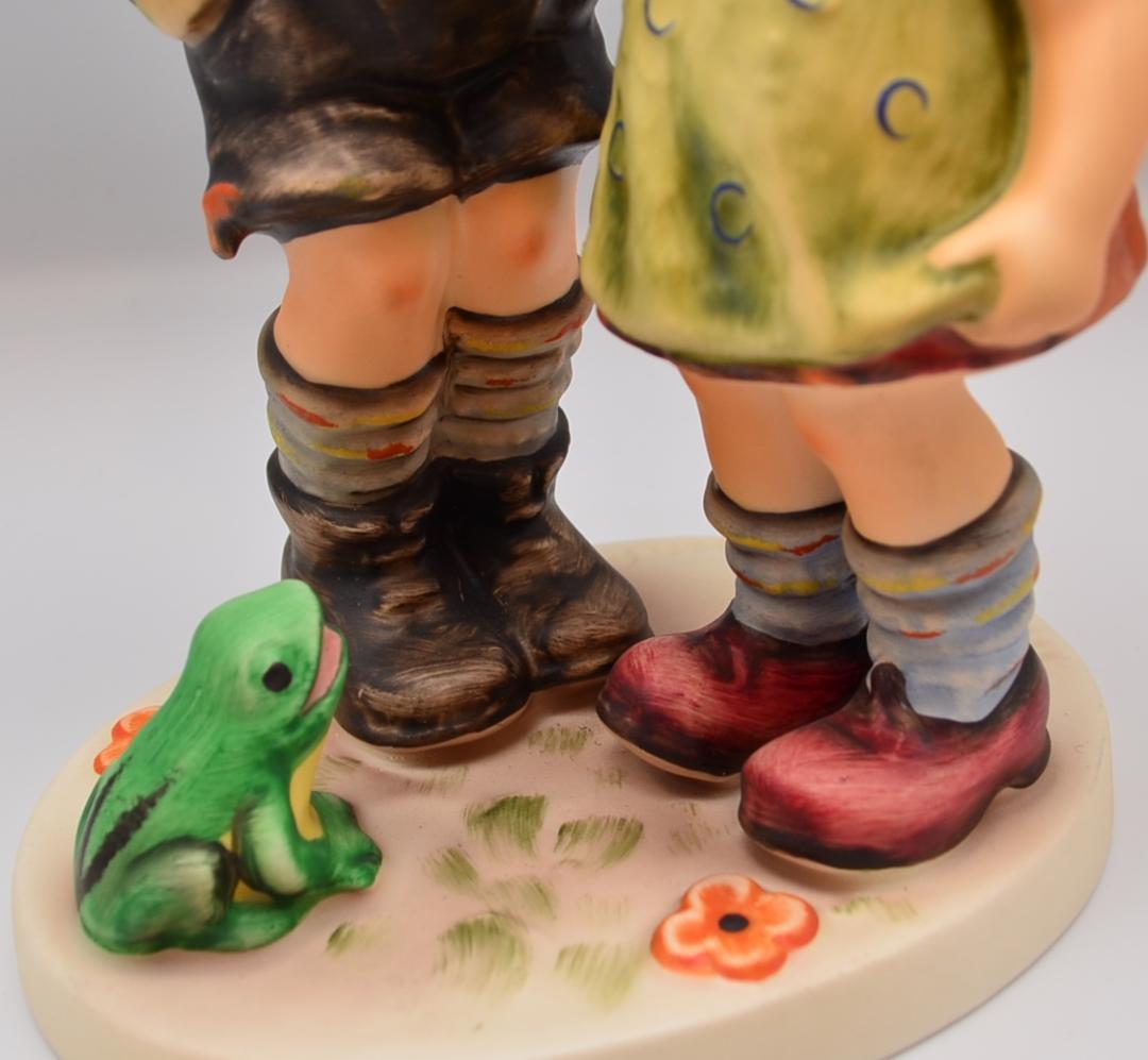 臆病な妹　＃394　No.3　★フンメル人形　ドイツ・ゲーベル　ヴィンテージ