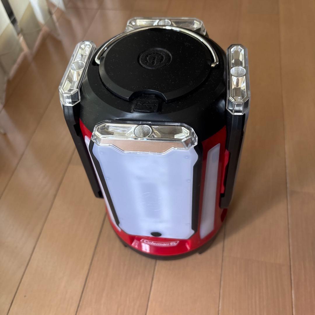 コールマン　クアッドマルチパネルランタン　ケース付き