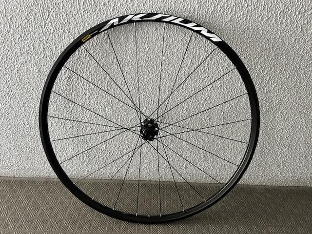 MAVIC　マビック　AKSIUM DISC　前後セット