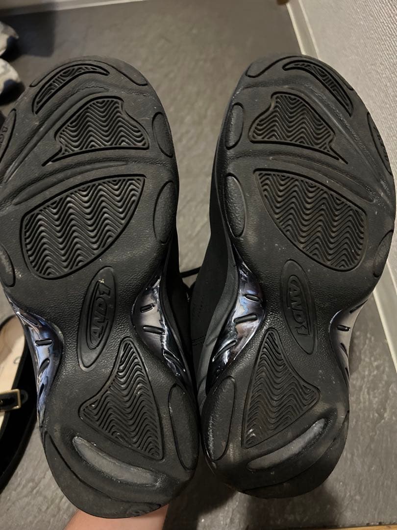 AND1 タイチミッド ブラック