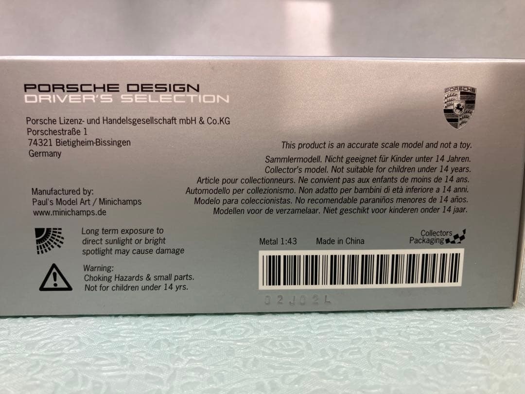 ミニチャンプス　ディーラー品　ポルシェ911 GT2RS 2010年