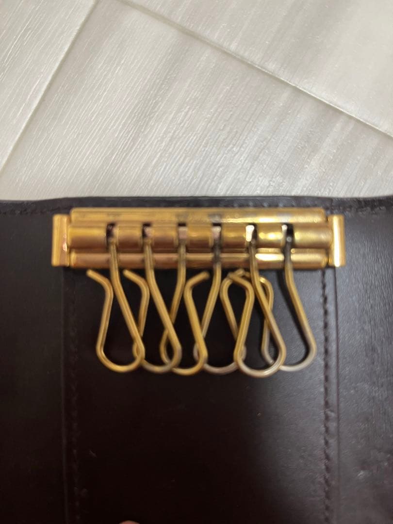 Louis Vuitton キーケース カラーアラマント　パテントレザー