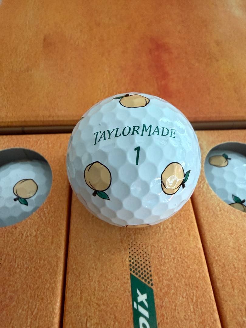 3*J様 ★新品・限定★taylormade TP5x Pix SeasonOp