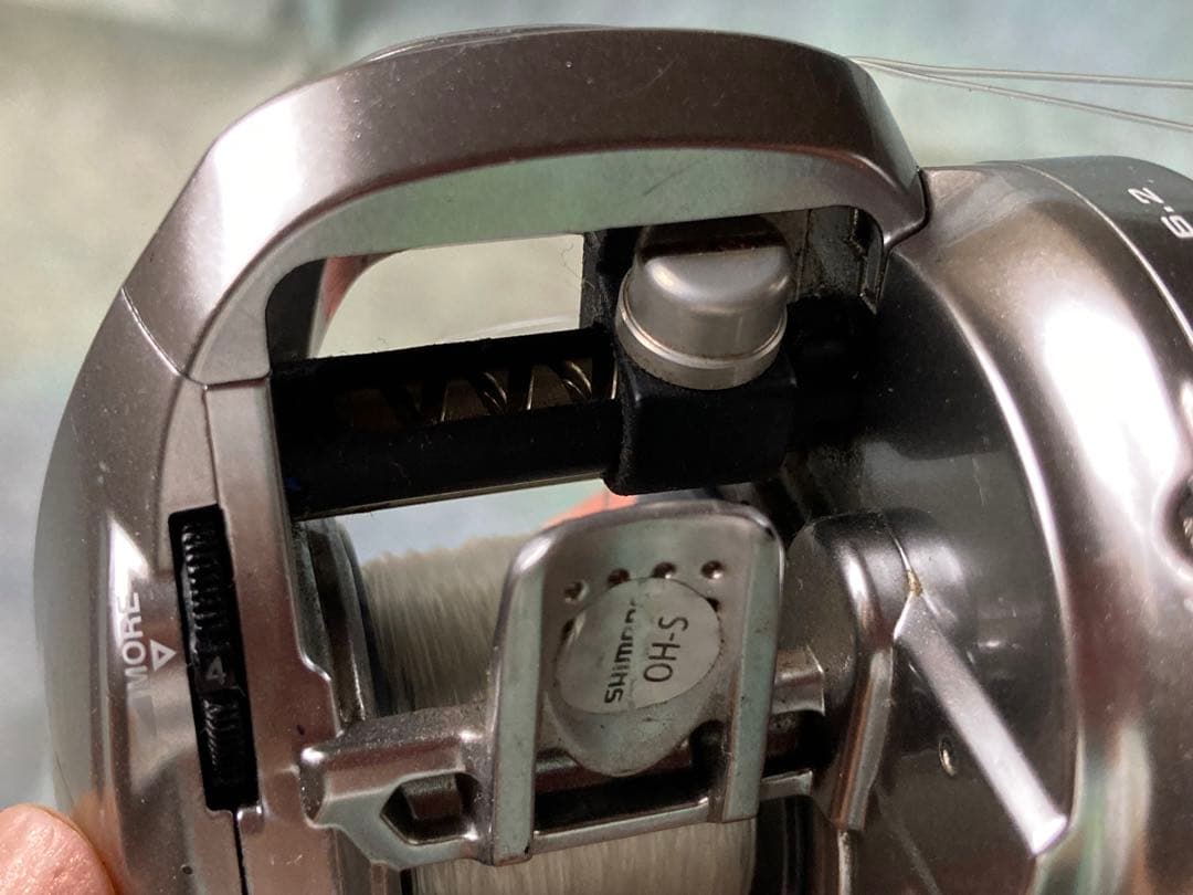 シマノ 16メタニウム L MGL 03531 nium 左巻き