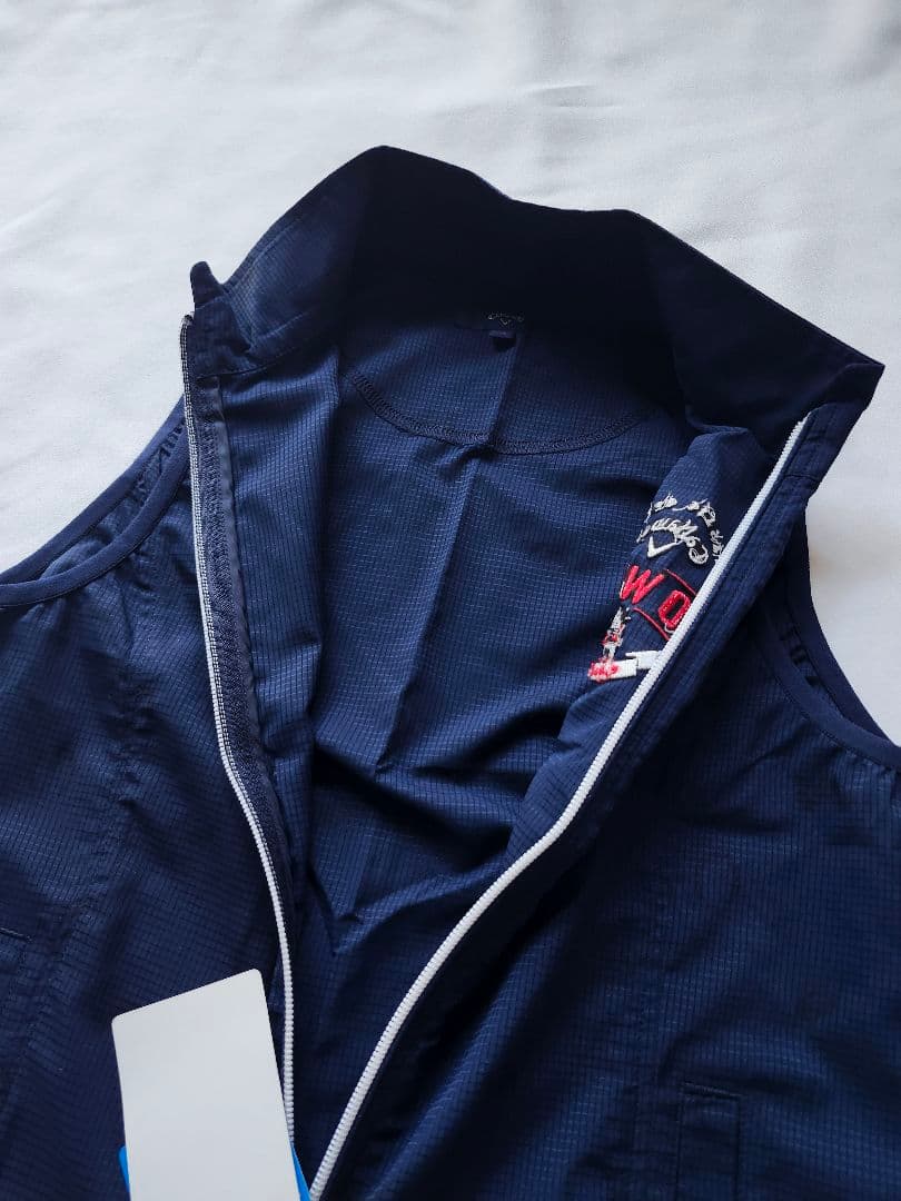 【新品】キャロウェイ　ゴルフベスト　ゴルフウェア　ネイビー