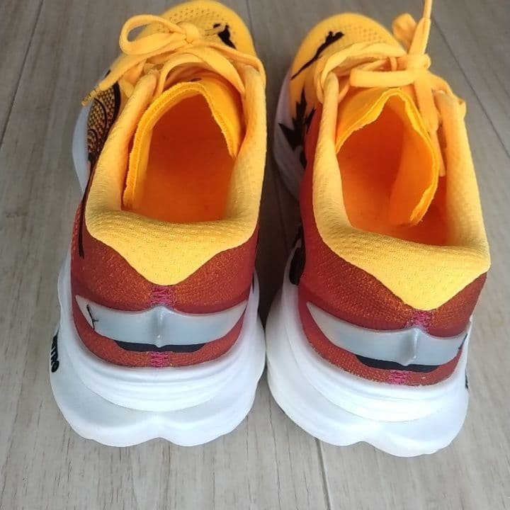 プーマ　ディヴィエイトニトロ3　25cm