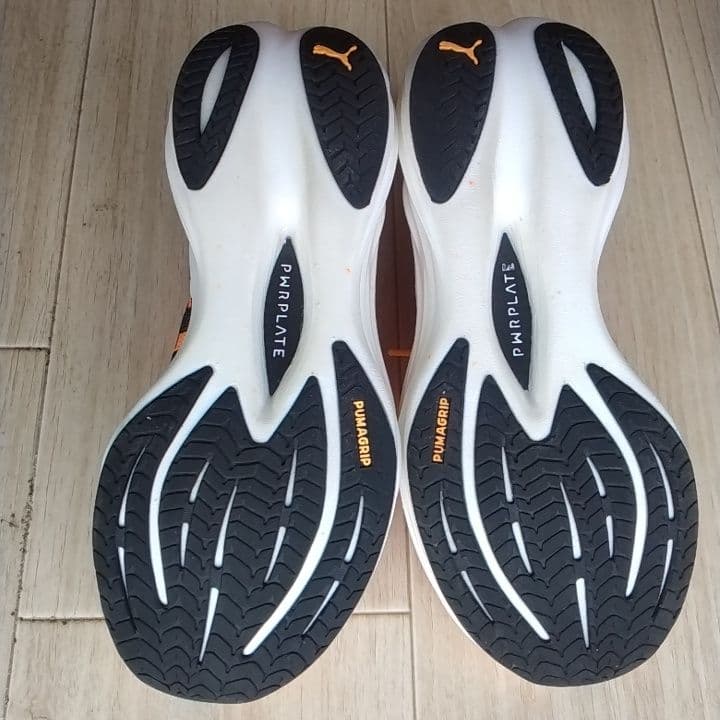 プーマ　ディヴィエイトニトロ3　25cm