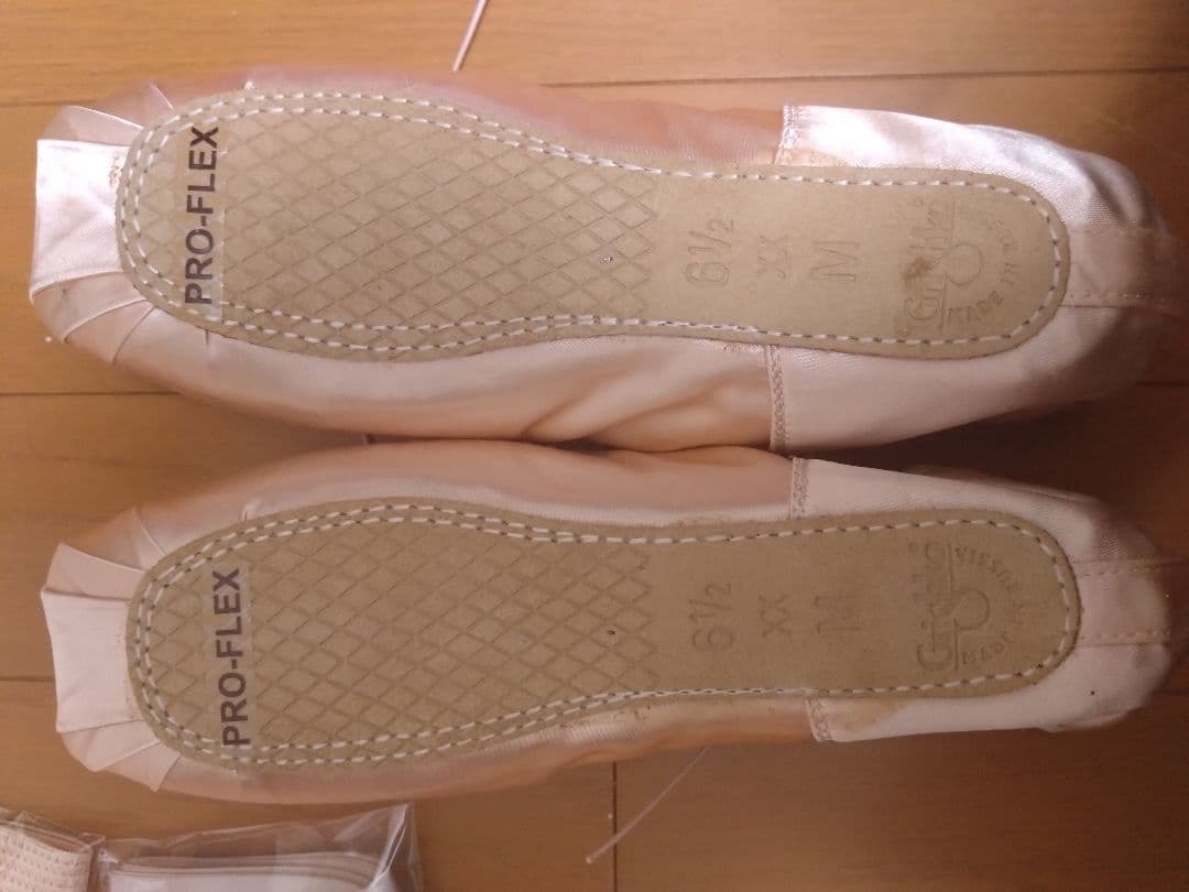 【新品】グリシコ 25.5cmトゥーシューズ