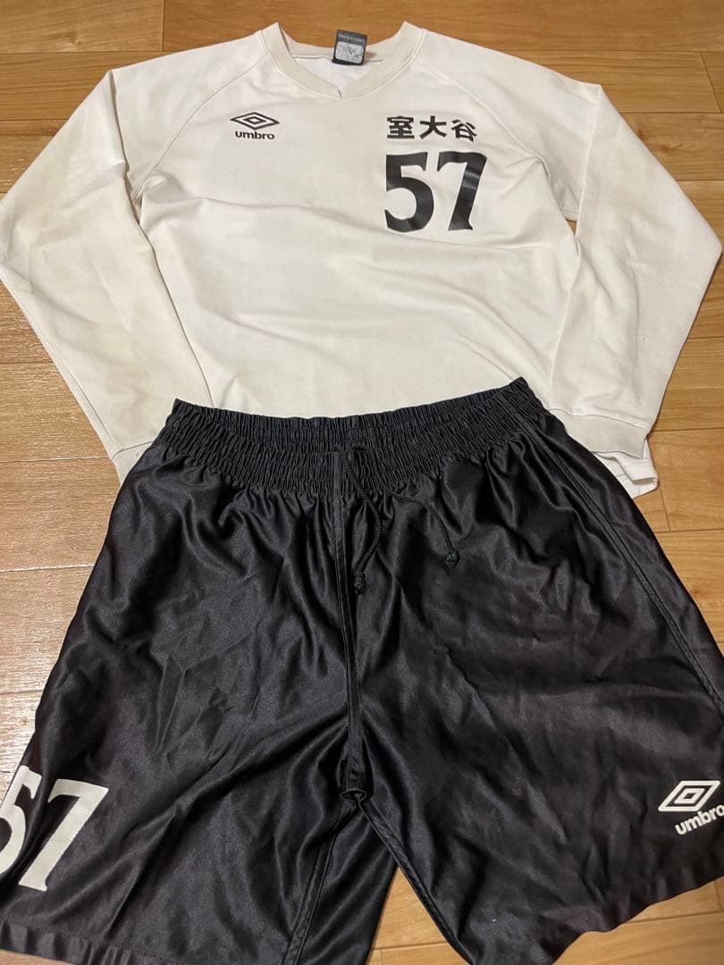 貴重　室蘭大谷　サッカーユニフォーム上下　選手権