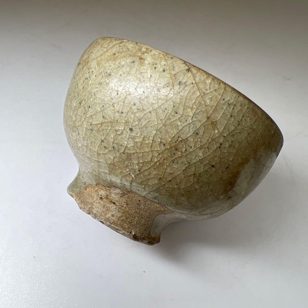 専用　中国元時代　七官青磁ぐい呑　口径約6㎝　東Y8-0217②