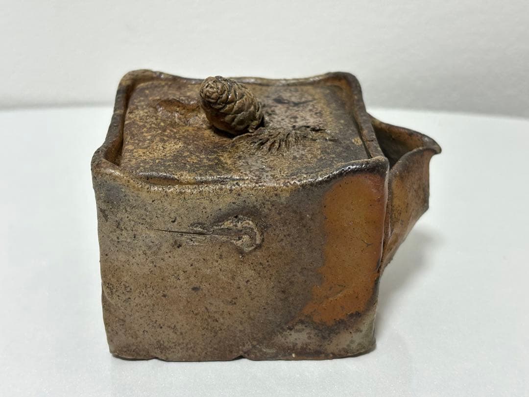 ⑰備前焼 宝瓶 登り窯 松 まつ 4角 手びねり 急須