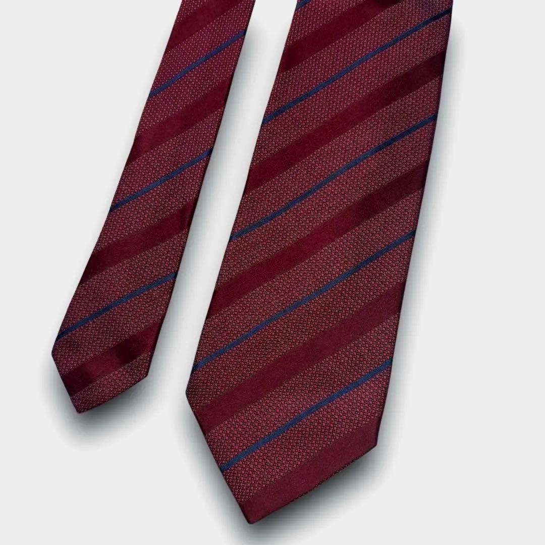 良品✨GUCCI ネクタイ　グッチ　ジャガード　刺繍　ロゴ　かっこいい　【B】