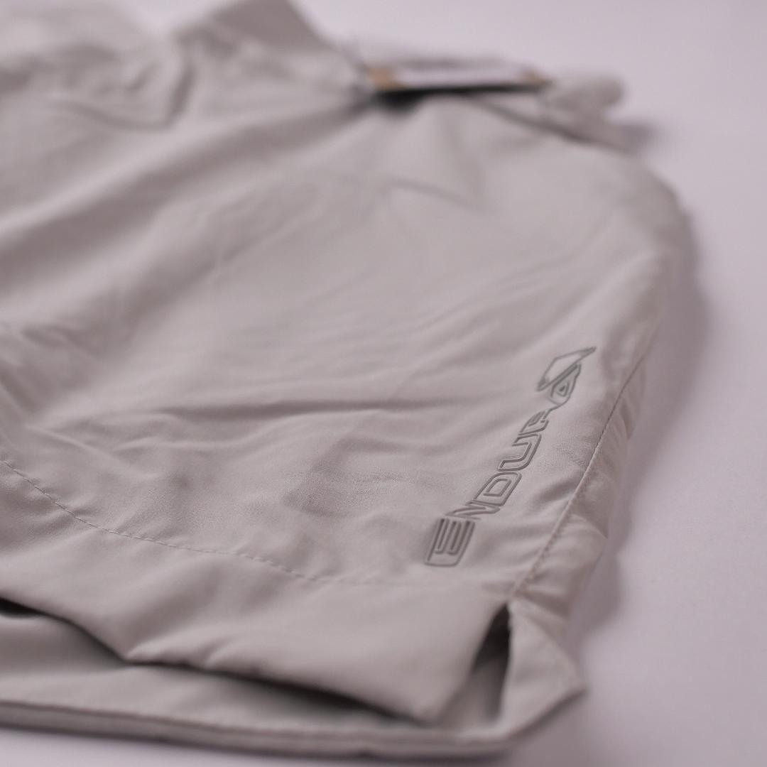 新品/ENDURA/レディース/ショートパンツ/インナーパッド付/M/グレージュ