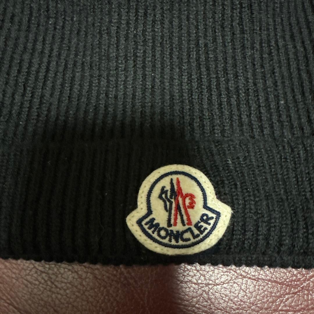 MONCLER ブラック ビーニー