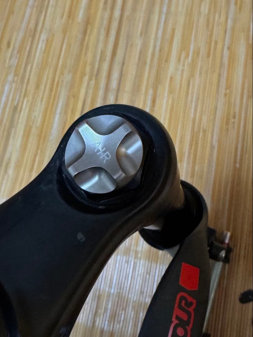 SR SUNTOUR AION 29インチ サスペンションフォーク